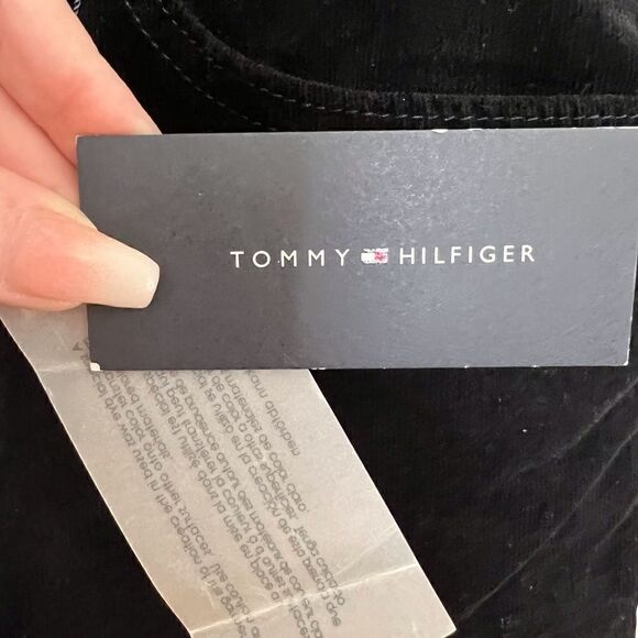 Tommy Hilfiger Extra fine baby lock corduroy jeans, size 8 Brilliant black - Picture 5 of 8